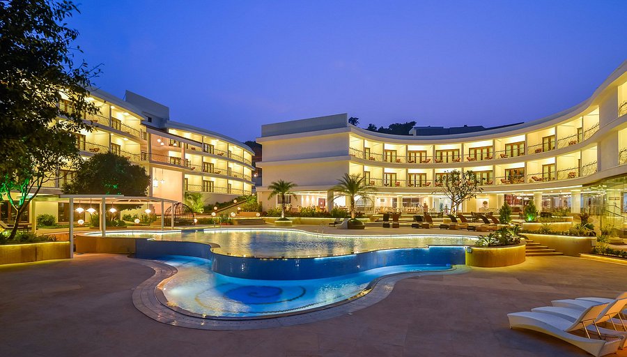 Park Regis Hotel